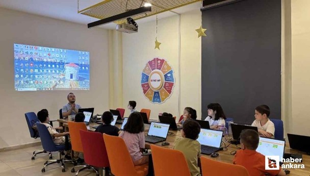 Sincan Belediyesi çocuklara Bilim Sincan ile yeni ufuklar açıyor