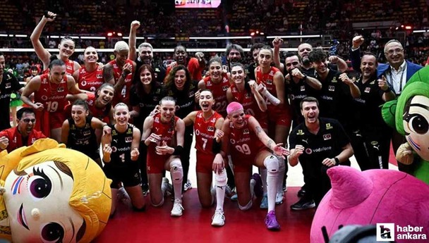 Kadın voleybolunda yine tarih yazdık!