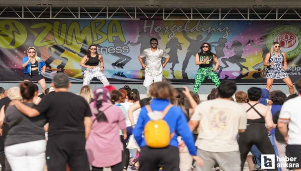 Etimesgut Belediyesinden açık havada Zumba etkinliği