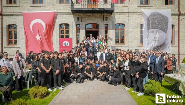 Keçiören Belediyesi'nden Milli Mücadele Müzesi'nde Nostaljik Kartpostal Günü