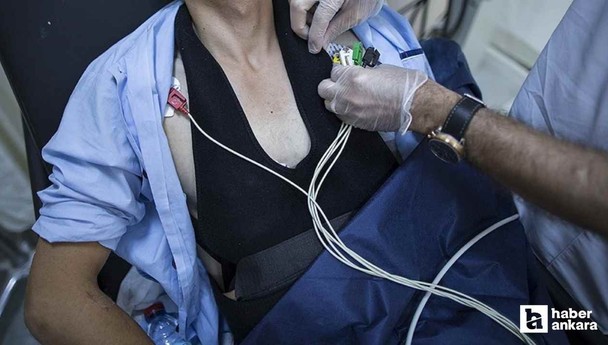 Kalp krizi bu belirtilerle geliyorum diyor!