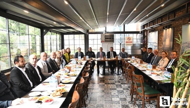 Pursaklar Belediyesi'nden muhtarlar için onur yemeği!