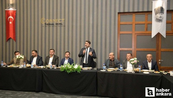 Kahramankazan Belediye Başkanı Çırpanoğlu, ilçedeki muhtarlarla buluştu