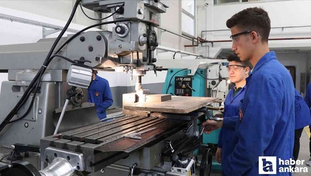 Mesleki eğitimde ve meslek okullarının yönetiminde özel sektörün etkin rol alması sağlanacak