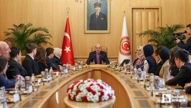 Numan Kurtulmuş Ankara'da çocuk temsilcileriyle buluştu
