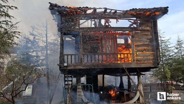 Gölbaşı'nda 200 yıllık serender çıkan yangın ile kül oldu