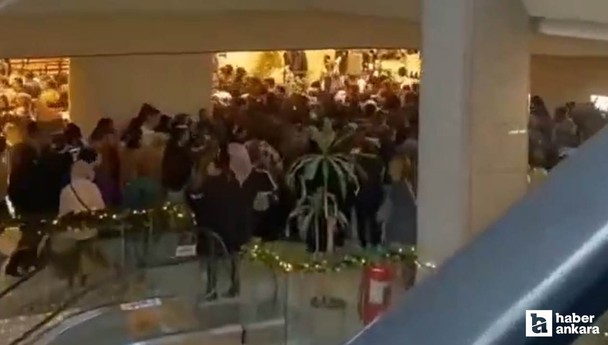 Ankara'da Black Friday yoğunluğu: AVM'de izdiham yaşandı!