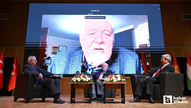 Ankara Büyükşehir Belediyesi'nin düzenlediği konferansta Türk dilinin geleceği konuşuldu