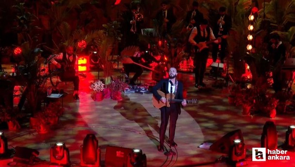 Şarkıcı Berkay, CSO Ada Ankara'da sahne aldı