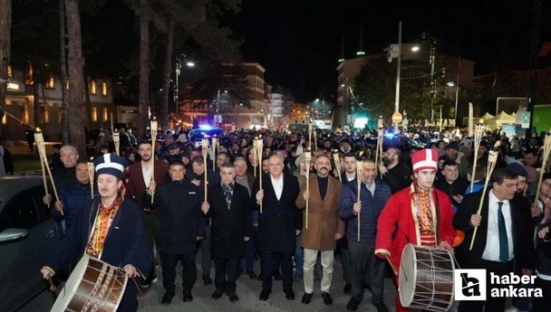 Kızılcahamam'da düzenlenen fener alayı ile Ramazan coşkusu yaşandı