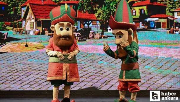 Beştepe Millet Sergi Salonu'nda Hacivat-Karagöz rüzgarı