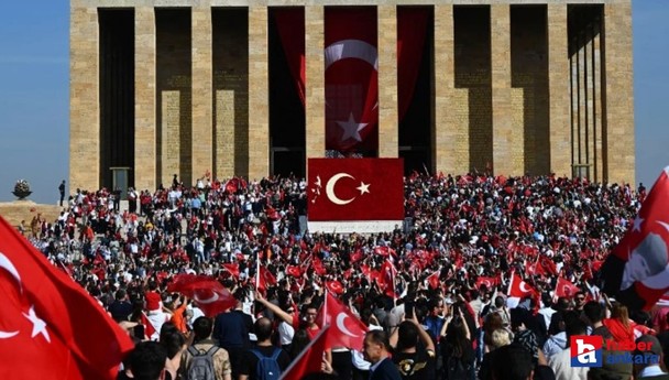 29 Ekim pazar günü Anıtkabir'de ziyaretçi rekoru kırıldı! MSB açıkladı