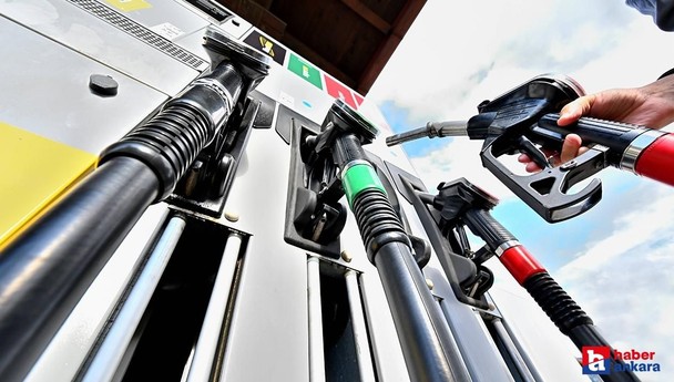 Araç sahiplerine müjde! Benzine 67 kuruş indirim yolda