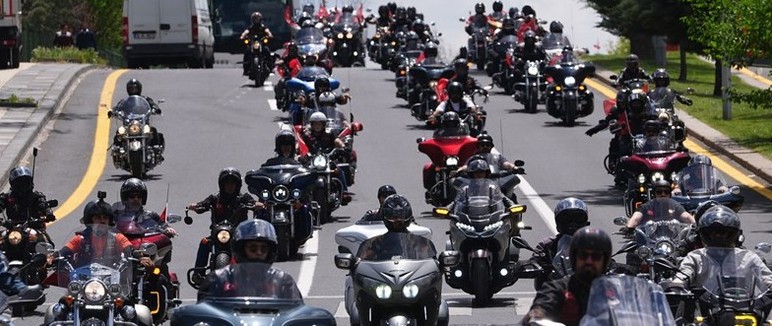 500 motosikletli 19 Mayıs için Ankara'da tur attı, Erdal Beşikcioğlu'da katıldı - Resim : 3