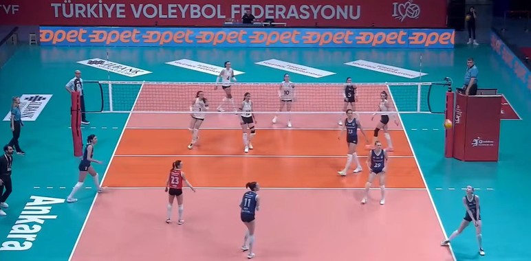 Sultanlar Ligi’ndeki Başkent takımı İlbank 12 maç sonra kazandı