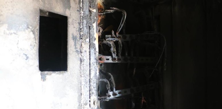 Sincan'da binanın elektrik panosu patladı: 8 kişi yaralandı! - Resim : 2