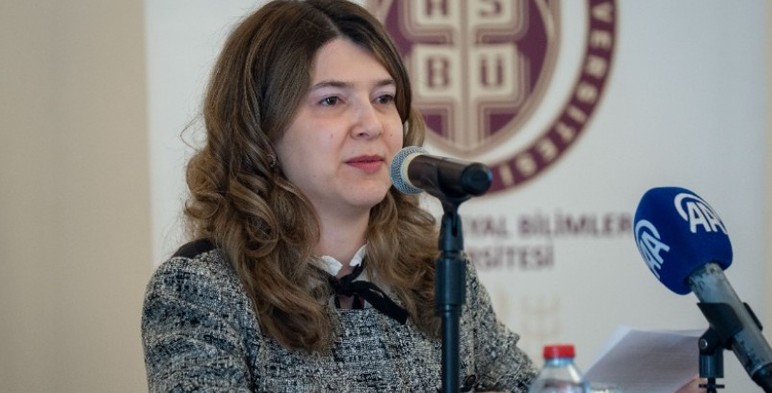 ASBÜ'de 'Doğumunun 100. Yılında Attila İlhan Sempozyumu' düzenlendi