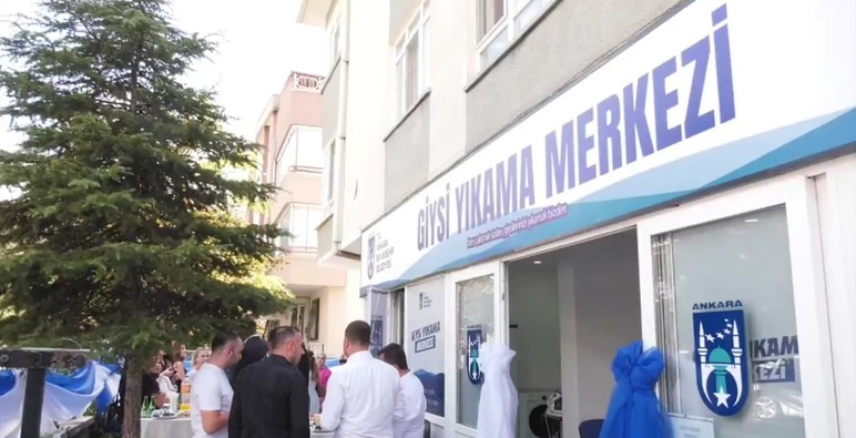 ABB Ankara'da öğrencilere ücretsiz giysi yıkama desteği veriyor