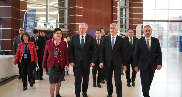 TÜBİTAK 2204-A Ankara Bölge Sergisi, Hacettepe Üniversitesinde sona erecek