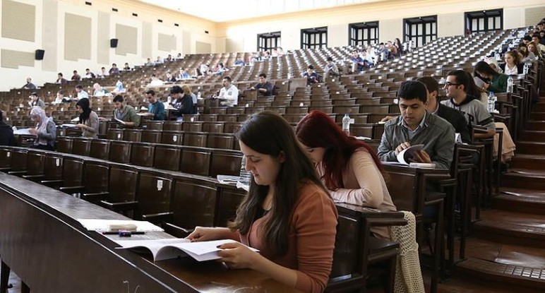 Üniversitelerde yeni dönem başlıyor: MYO'larda dikkat çeken değişim