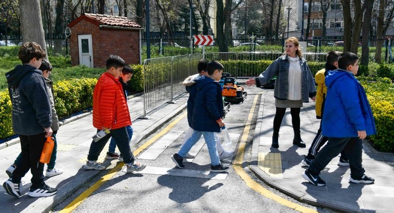 ABB, miniklere Trafik Eğitimi veriyor