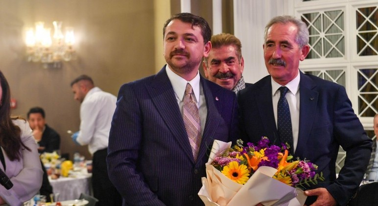 AKK Başkanı Halil İbrahim Yılmaz Meslek Komitesi üyeleriyle iftarda bir araya geldi - Resim : 3