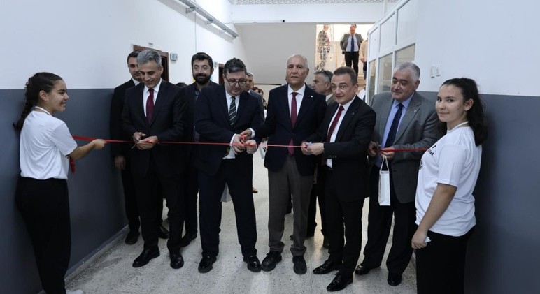 TÜBİTAK 4006 Bilim Fuarı'na yoğun ilgi!