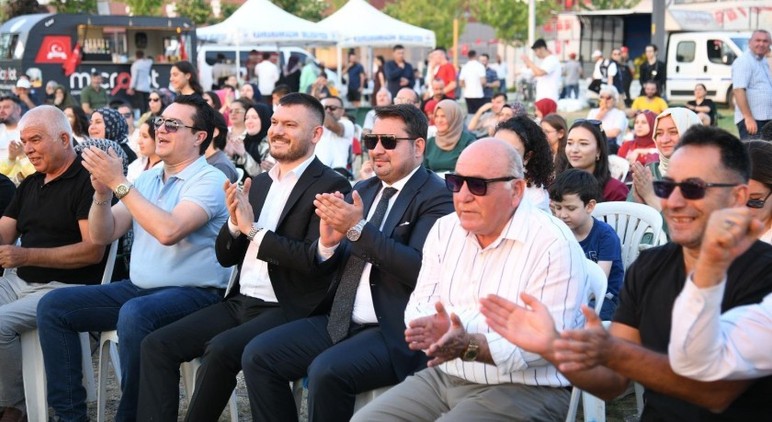 Kahramankazan Belediyesi, Filelerin Sultanları için dev ekran kurdu - Resim : 2