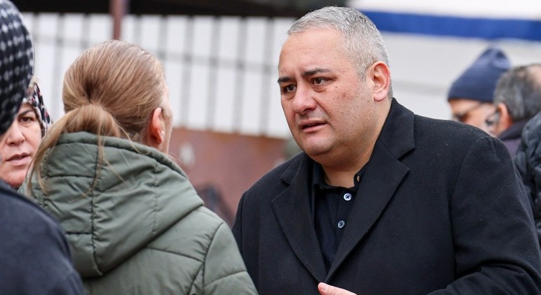 Keçiören Belediye Başkanı Özarslan Ayvalı Semt Pazarı'nı ziyaret etti - Resim : 2