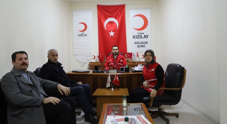 Kızılay 'Gölbaşı'nda Bereket Sofrası' iftar programı düzenledi