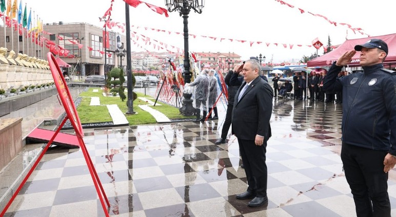 Keçiören Belediye Başkanı Özarslan, makamını şehit oğluna devretti! - Resim : 2