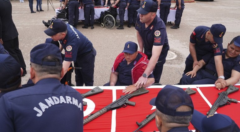 Ankara’da 47 engelli genç, temsili askerlik yaptı