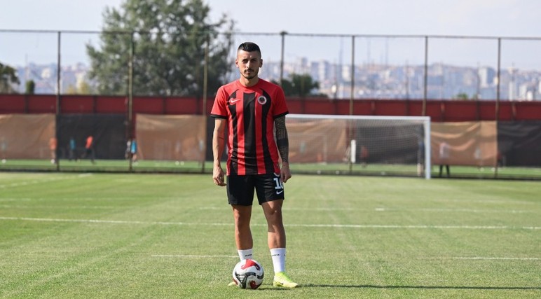 Gençlerbirliği'nden Metehan Mimaroğlu: 'Gençlerbirliği arması her zaman Süper Lig'i hak ediyor' - Resim : 2