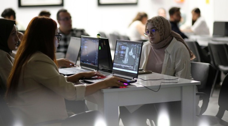 ABB, öğrencilere ücretsiz '3 Boyutlu Modellemeye Giriş' kursu verdi - Resim : 2