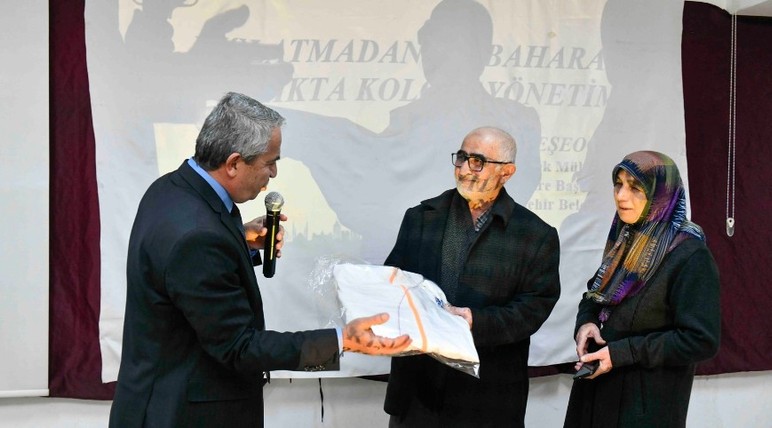 ABB arıcılara 'Kışlatmadan İlkbahara Arıcılıkta Koloni Yönetimi' eğitimi verdi - Resim : 2