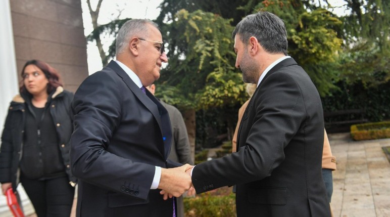 Türkiye Voleybol Federasyonu'ndan Ankara Kent Konseyi'ne anlamlı ziyaret! - Resim : 5