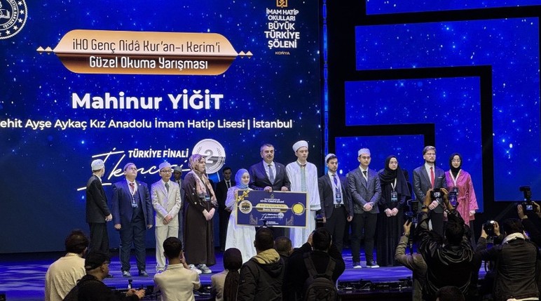 Bakan Tekin: 'İmam Hatip Okulları 1,1 milyon öğrenciye ulaştı' - Resim : 2