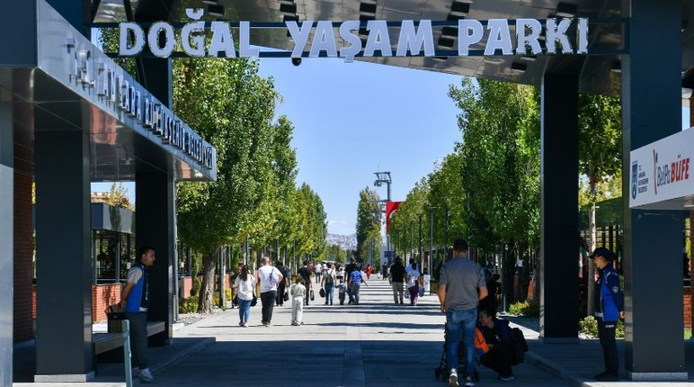 Başkentliler bu parka bayılıyor! Sadece bir haftada 180 bin kişi ziyaret etti