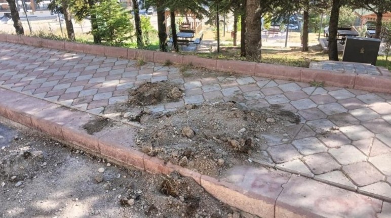 Keçiören'de belediye işçisi elektrik akımına kapıldı: Hastaneye kaldırıldı