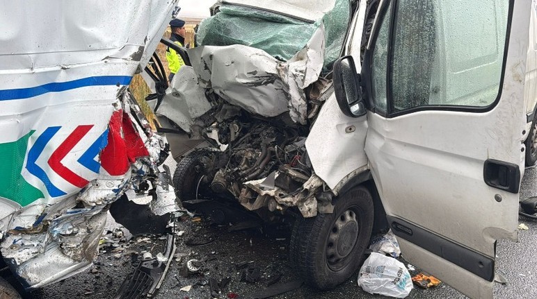 Aksaray'daki trafik kazasında 2 askerimiz şehit oldu, 1 kişi hayatını kaybetti!