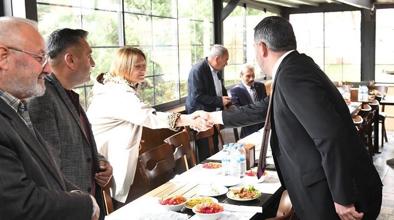 Pursaklar Belediyesi'nden muhtarlar için onur yemeği!