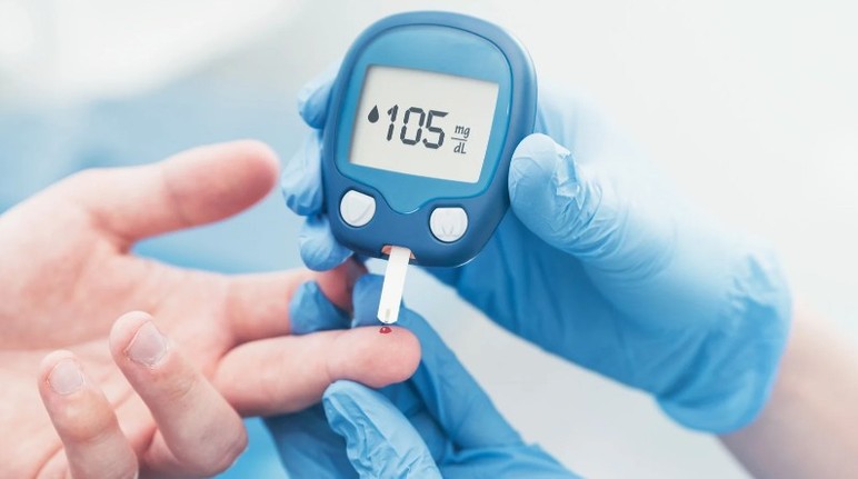 Diyabeti günlük 30 dakika yürüyüş yaparak önlemek mümkün