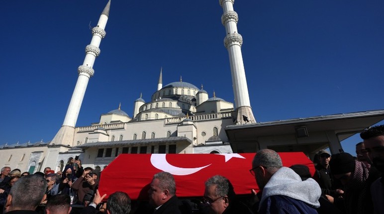 Türk sanat müziğinin usta ismi Muazzez Abacı'ya başkentte veda - Resim : 2