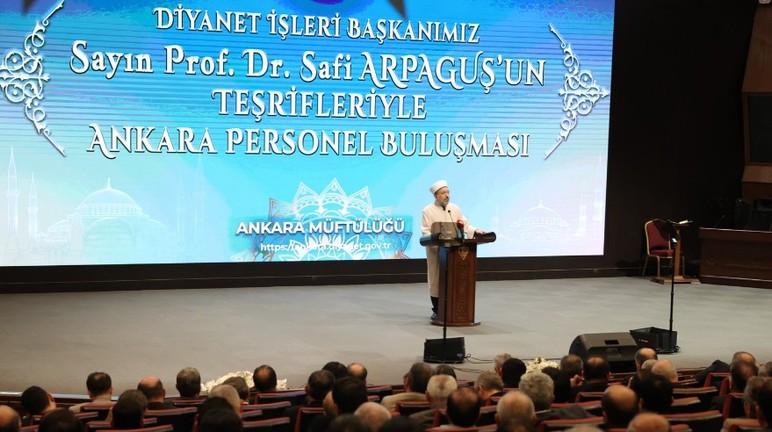Diyanet İşleri Başkanı Arpaguş, başkentte din görevlileriyle bir araya geldi