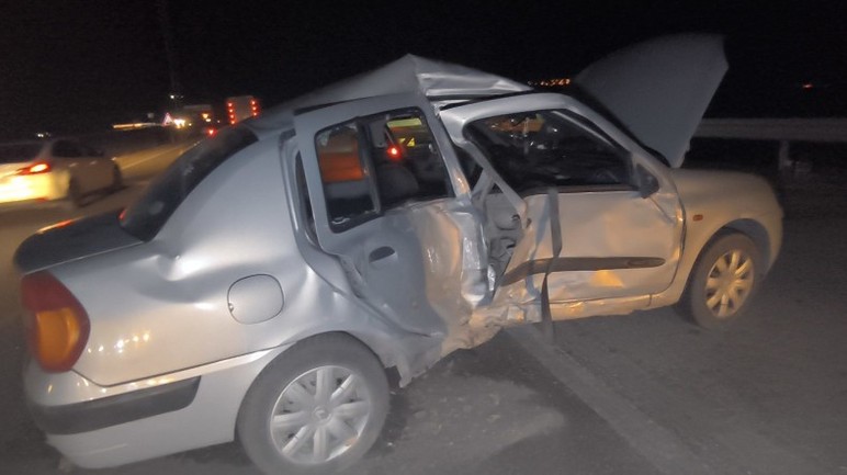 Kırıkkale-Ankara kara yolunda feci kaza: 6 kişi yaralandı