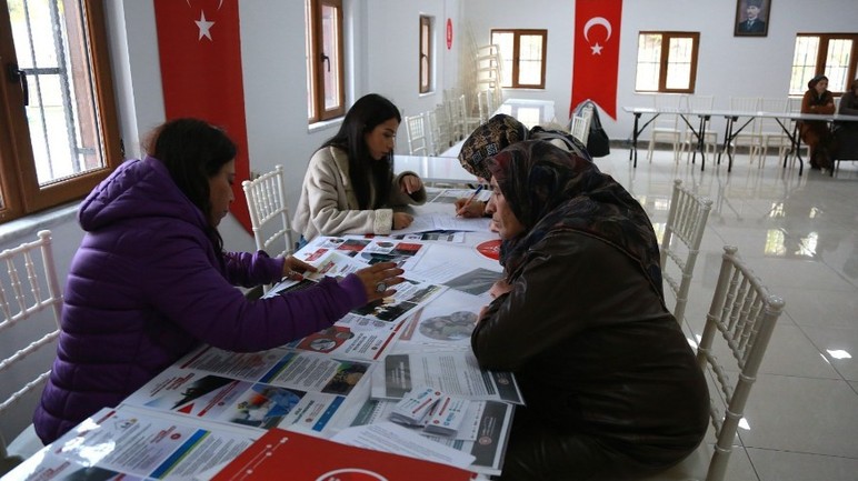 Keçiören Belediyesi meme kanseri için farkındalık etkinliği düzenledi - Resim : 2