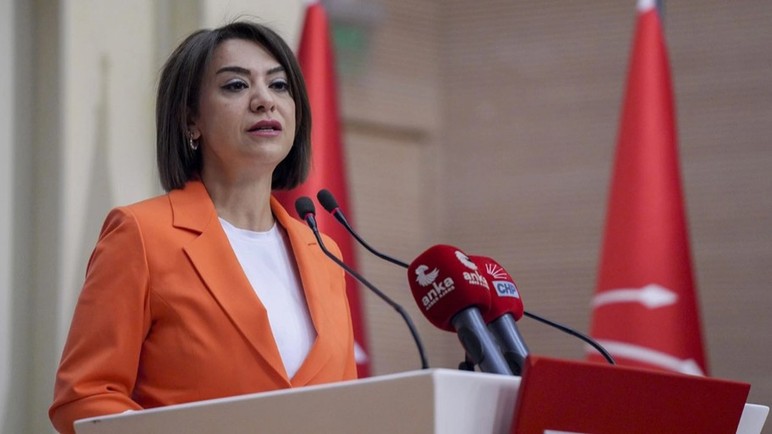 CHP'li Taşçıer düzenlenen basın toplantısında konuştu