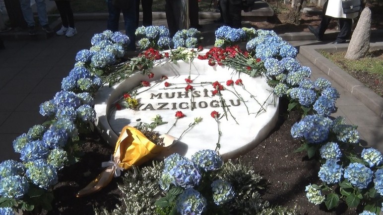 BBP Kurucu Genel Başkanı Muhsin Yazıcıoğlu, 16. yılında mezarı başında anıldı