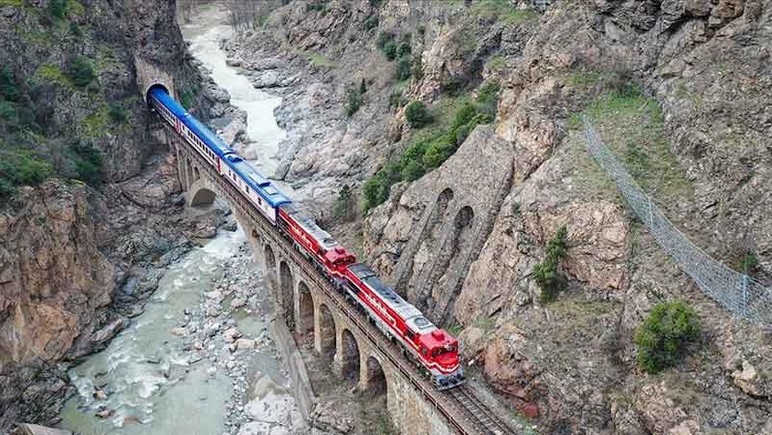 Sonbahar'da çok daha güzel, çok daha başka! Ankara'dan masalsı bir tren yolculuğu - Resim : 5
