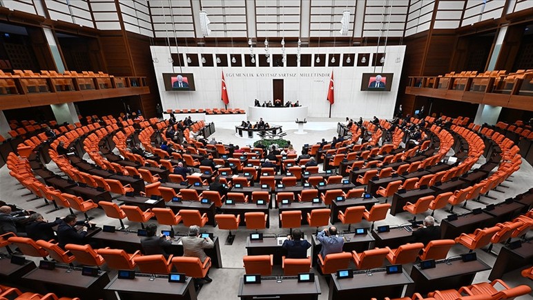 TBMM'de Sayıştay'a 5 üye için seçim yapıldı